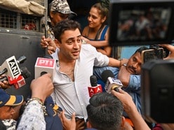 ভারত ছাড়ার আইনি নোটিশের বিরুদ্ধে হাইকোর্টে ইমরান, তাঁর শরীরে বইছে বাঙালির রক্ত!
