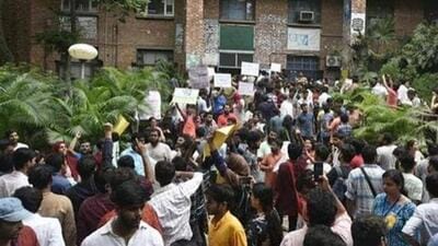 Maharashtra’s plan to bring back student elections in universities is likely to take shape by January Maharashtra’s plan to bring back student elections in universities is likely to take shape by January