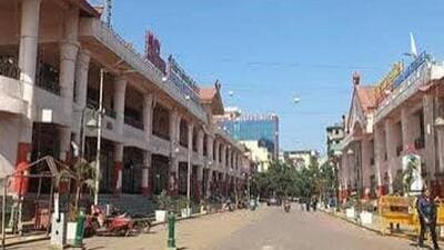 Markets, including Khwairamband Ima market (women’s market), and educational institutions remained closed Markets, including Khwairamband Ima market (women’s market), and educational institutions remained closed