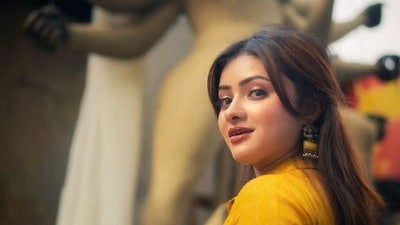 ‘সহ্য করব না..’, মা দুর্গাকে নিয়ে নোংরা ট্রোলিং মৌলবাদীদের, লালবাজারে অভিযোগ সোহিনীর!