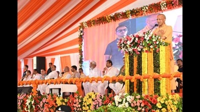 Uttar Pradesh chief minister Yogi Adityanath addressing an event in Prayagraj on October 15. (HT photo)