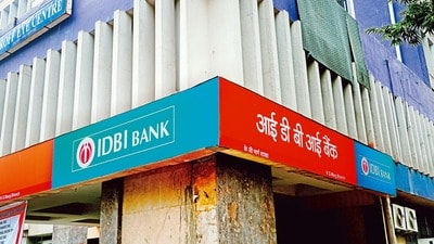 ఫెయిర్‌ఫాక్స్  చేతికి ఐడీబీఐ బ్యాంక్.. (Mint)