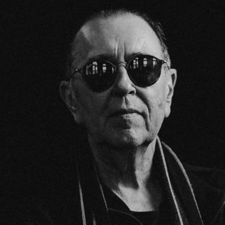 David Surkamp – Roaring With Light David Surkamp, Pavlov's Dog lead singer, dies at 73; cause of