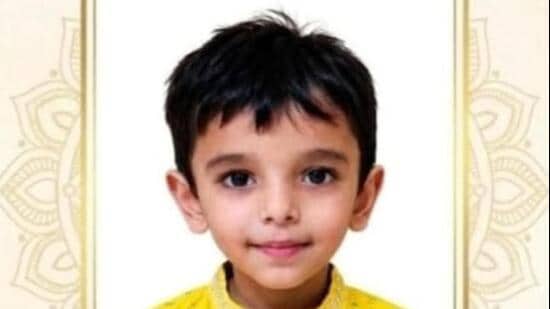 Rajveer Khanderao Kale, deceased