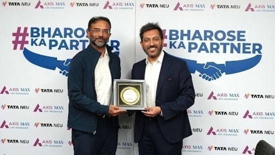 (From L to R) Mr. Sajith Sivanandan, CEO and MD, Tata Digital Group and Mr. Sumit Madan, MD and CEO, Axis Max Life Insurance