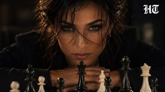 5 traits that reveal the deeper side of a woman's personality, according to psychology (Pinterest)