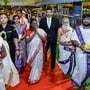 విజయవాడ శ్రీ దుర్గా మల్లేశ్వర స్వామి వారి దేవస్థానంలో రాష్ట్రపతికి స్వాగతం పలుకుతున్న దృశ్యం