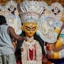 রাত পোহালেই মহাষষ্ঠী! কেমন কাটবে দিন, রইল ১৬ অক্টোবর ২০২৬ রাশিফল(PTI Photo)(PTI10_15_2026_000128B)