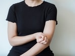Read more to find out five symptoms of chronic spontaneous urticaria.