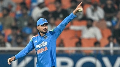 Shubman Gill, KL Rahul to miss final two ODIs against New Zealand (AFP)