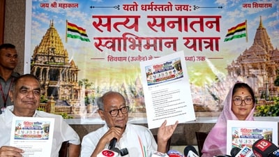 Bhopal: Congress leader Digvijaya Singh, along with his wife Amrita Rai and others, during a press conference ahead of 'Satya Sanatan Swabhiman Yatra', scheduled on Oct. 20th from Ujjain's Mahakaleshwar Temple to Ayodhya's Ram Temple, in Bhopal, Madhya Pradesh. (PTI) Bhopal: Congress leader Digvijaya Singh, along with his wife Amrita Rai and others, during a press conference ahead of 'Satya Sanatan Swabhiman Yatra', scheduled on Oct. 20th from Ujjain's Mahakaleshwar Temple to Ayodhya's Ram Temple, in Bhopal, Madhya Pradesh. (PTI)