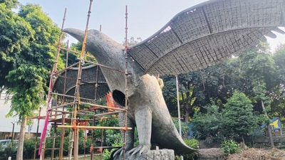 The parks contain 'sculpture play' installations whereby children will be able to interact and play with the installations with different themes. The parks contain 'sculpture play' installations whereby children will be able to interact and play with the installations with different themes.