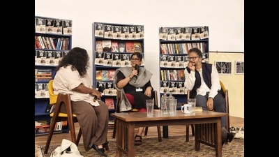 Swati Murmu, Aakriti Mandhwani and Chandrahas Choudhury at the panel discussion titled The Past, Present and Future of Reading and Writing (Akankshya Abismruta) Swati Murmu, Aakriti Mandhwani and Chandrahas Choudhury at the panel discussion titled The Past, Present and Future of Reading and Writing (Akankshya Abismruta)