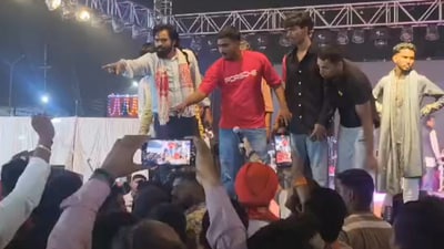On Wednesday night when the garba event was underway, members of right wing outfits, Bajrang Dal and Vishwa Hindu Parishad (VHP), reached the venue and barged on the stage. (Sourced) On Wednesday night when the garba event was underway, members of right wing outfits, Bajrang Dal and Vishwa Hindu Parishad (VHP), reached the venue and barged on the stage. (Sourced)