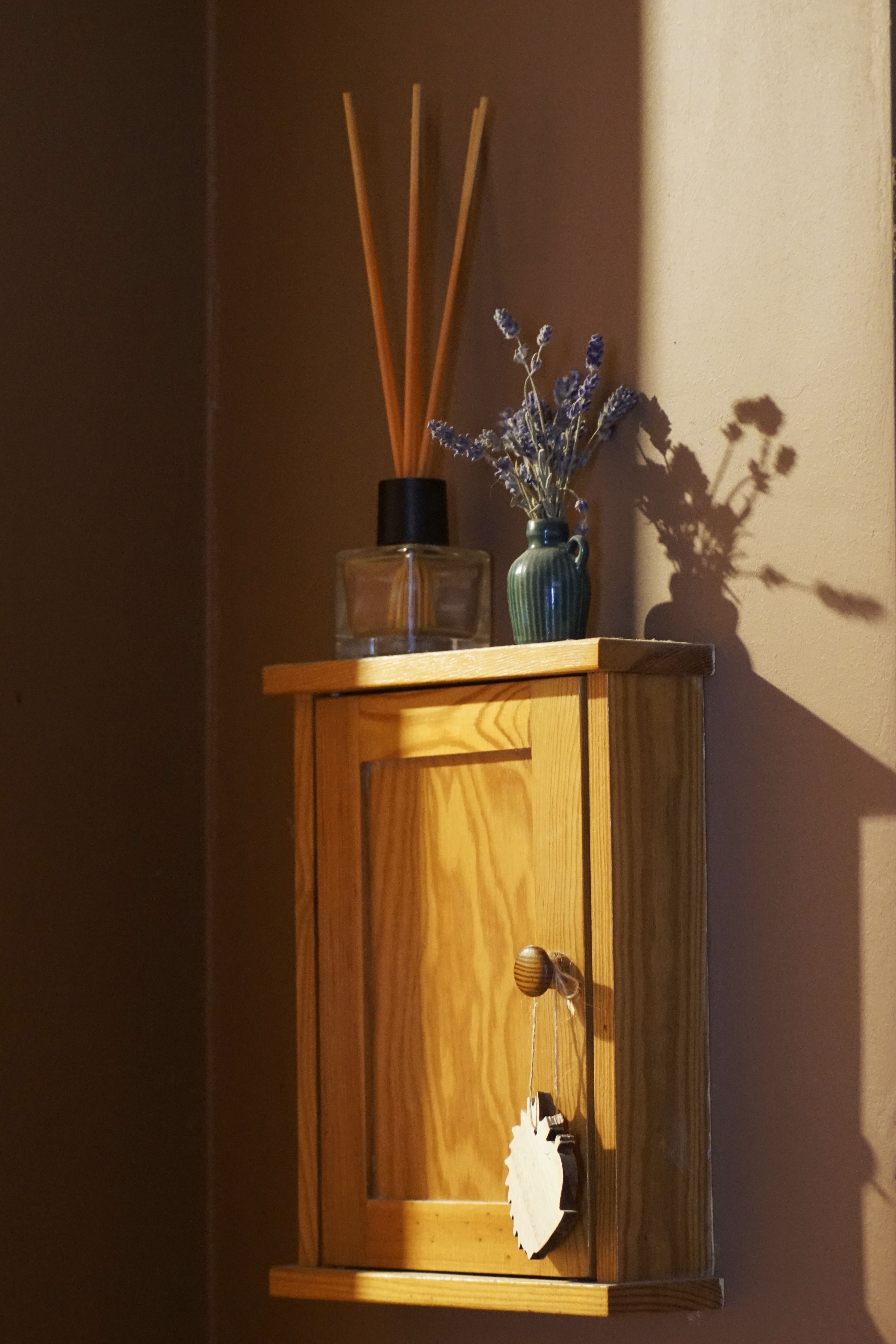Incense sticks, dhoop and mosquito coils are commonly used in Indian homes, but burning them also produces smoke and fine particles. (Pexel) Incense sticks, dhoop and mosquito coils are commonly used in Indian homes, but burning them also produces smoke and fine particles. (Pexel)