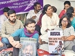 The deceased student’s parents have resumed their hunger strike at Azad Maidan, demanding justice for their son.