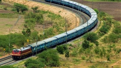 ప్రత్యేక రైళ్లు