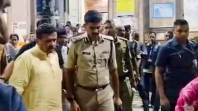 'মাইকে ঘোষণার পরই...', চোরবাগান নিয়ে প্রাথমিক রিপোর্ট পুলিশের, সব পুজো কমিটিকে বিশেষ আর্জি শুভেন্দুর (Handout via PTI Photo)(PTI10_17_2026_000519B) (PTI) 'মাইকে ঘোষণার পরই...', চোরবাগান নিয়ে প্রাথমিক রিপোর্ট পুলিশের, সব পুজো কমিটিকে বিশেষ আর্জি শুভেন্দুর (Handout via PTI Photo)(PTI10_17_2026_000519B) (PTI)