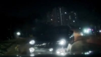 The incident, which left at least three people injured, took place around 9.20pm on Wednesday, on the road connecting Sector 83 to Jaimal Chowk. (Dashcam video grab) The incident, which left at least three people injured, took place around 9.20pm on Wednesday, on the road connecting Sector 83 to Jaimal Chowk. (Dashcam video grab)