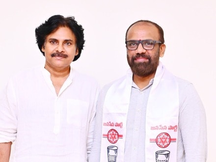 పవన్ తో వంగవీటి రాధా 