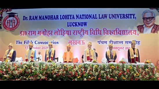 CM Yogi Adityanath attends the fifth convocation ceremony of Dr. Ram Manohar Lohia National Law University in Lucknow on Saturday (HT Photo)