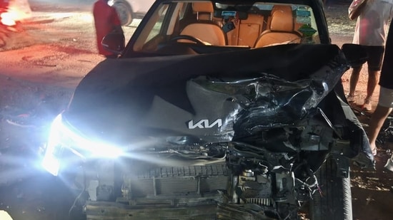 The incident took place around 9.20pm on Wednesday, on the road connecting Sector 83 to Jaimal Chowk.