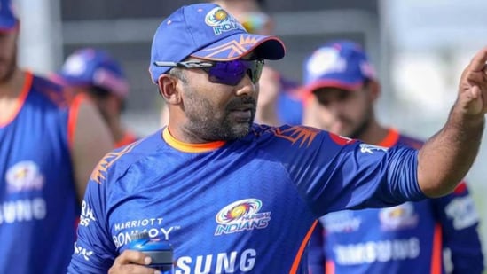 Mahela Jayawardene's first stint started ahead of the 2017 IPL.