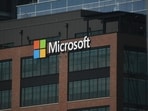 Microsoft exits Nscale's UK data center deal amid power supply delays in Essex.