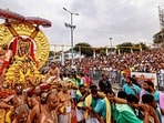 సూర్యప్రభ వాహనంపై తిరుమాడ వీధుల్లో శ్రీ మలయప్పస్వామి 