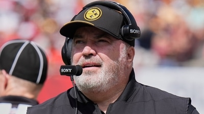 Steelers coach Mike McCarthy suffered an ankle injury against the Buccaneers, spent halftime in a medical tent, then returned. (AP Photo/Chris O'Meara) (AP Photo/Chris O'Meara) Steelers coach Mike McCarthy suffered an ankle injury against the Buccaneers, spent halftime in a medical tent, then returned. (AP Photo/Chris O'Meara) (AP Photo/Chris O'Meara)