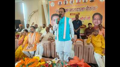 Uttar Pradesh deputy chief minister Keshav Prasad Maurya in Prayagraj on Sunday. (HT Photo) Uttar Pradesh deputy chief minister Keshav Prasad Maurya in Prayagraj on Sunday. (HT Photo)