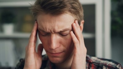 Why do some people wake up with a headache? (Unsplash) Why do some people wake up with a headache? (Unsplash)