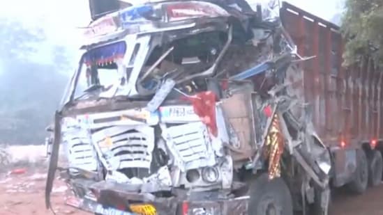Five devotees reportedly sustained grievous injuries and were rushed to different hospitals in Gwalior, while others sustained minor injuries. (ANI)