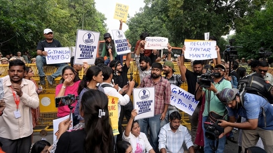 Students and citizens raise slogans as they conduct a march from the Press Club of India under the banner ‘Reclaim Jantar Mantar’, demanding the resignation of Chief Election Commissioner Gyanesh Kumar, in New Delhi on Saturday.
