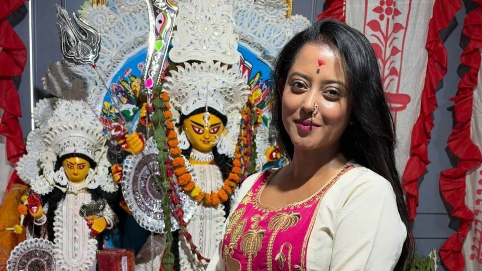 গতকালের দুর্ঘটনায় মন খারাপ শ্রুতির