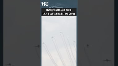 Mysore Dasara Air Show: IAF's Surya Kiran Team Wows Crowd With 18 Aerobatic Manoeuvres