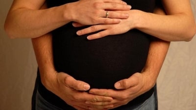 What expecting mothers actually need to prioritize? (Shutterstock) What expecting mothers actually need to prioritize? (Shutterstock)