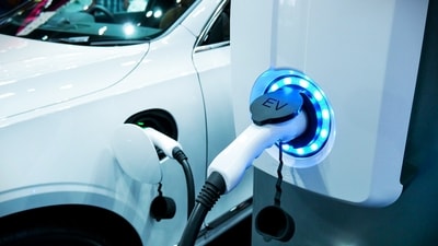 EV (Shutterstock) EV (Shutterstock)