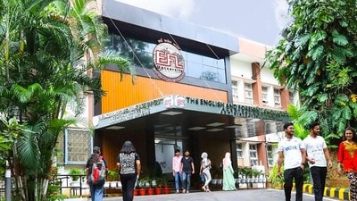 హైదరాబాద్ ఇఫ్లూలో ట్యూటర్ ఉద్యోగాలు