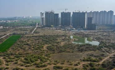The Noida Authority is likely to take up objections raised by homebuyers and apartment owners over revised layouts of Sports City projects in sectors 79, 80 and 152 at its upcoming board meeting (Photo for representational purposes only) (HT Photo) The Noida Authority is likely to take up objections raised by homebuyers and apartment owners over revised layouts of Sports City projects in sectors 79, 80 and 152 at its upcoming board meeting (Photo for representational purposes only) (HT Photo)