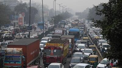 The system will use adaptive traffic signals, real-time camera monitoring and vehicle-to-infrastructure communication to respond to changing traffic conditions. (HT File Photo) The system will use adaptive traffic signals, real-time camera monitoring and vehicle-to-infrastructure communication to respond to changing traffic conditions. (HT File Photo)