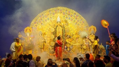 দুর্গাপুজো ২০২৬র পরই ৯ রাশির কপাল খুলছে! লাকির লিস্টে কারা? (PTI Photo) (PTI10_19_2026_000028B) (PTI) দুর্গাপুজো ২০২৬র পরই ৯ রাশির কপাল খুলছে! লাকির লিস্টে কারা? (PTI Photo) (PTI10_19_2026_000028B) (PTI)