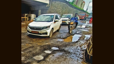 The widening is part of the PMC’s plan to tackle traffic congestion on 32 major roads across the city. (FILE) The widening is part of the PMC’s plan to tackle traffic congestion on 32 major roads across the city. (FILE)
