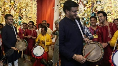 অষ্টমীর সন্ধ্যায় রাজকুমারকে পাশে নিয়ে পুজোয় মাতলেন সৌরভ