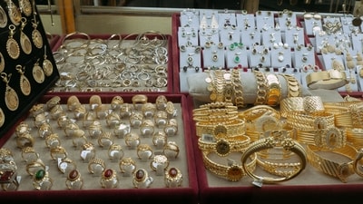 5 Jewellery trends to know before the festive season in 2026 5 Jewellery trends to know before the festive season in 2026