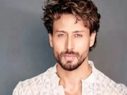 রাজস্থানের কোটা থেকে গ্রেফতার ৩