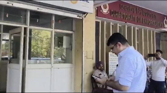 Ludhiana commissioner of police Swapan Sharma heading to appear before the Enforcement Directorate (ED) in Chandigarh on Monday. (HT Photo)