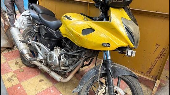 On Monday, police recovered the bike used in the crime from a spot near Andheri station (Raju Shinde/HT Photo)