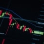 S&P 500 and Nasdaq rise as AI stocks recover and oil prices fall ahead of major US company earnings.