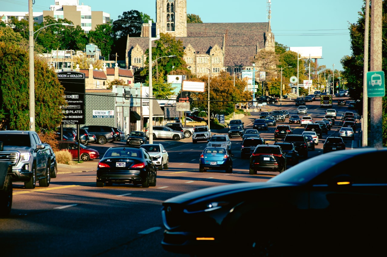 Union Avenue is wide, often bustling with traffic and lined with grocery stores, fast-food restaurants and gas stations